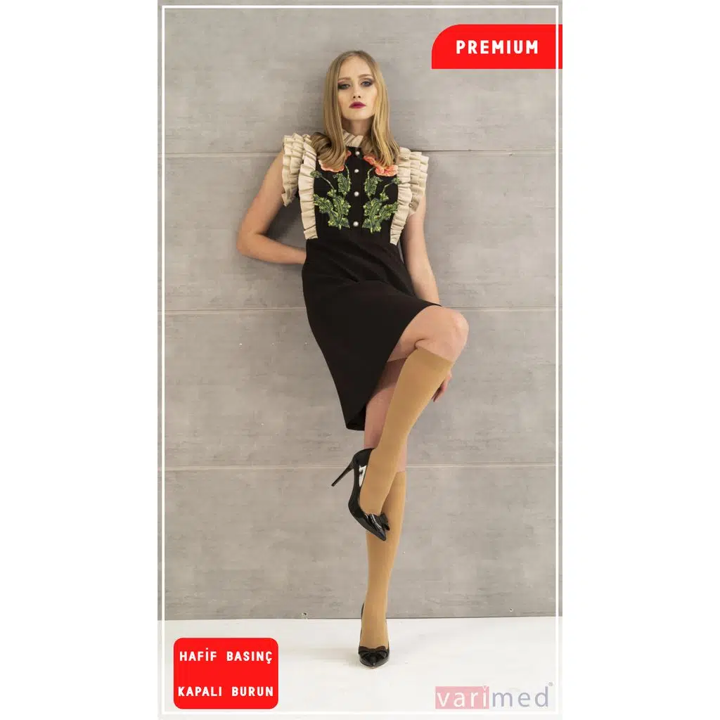V31112 Varicease Premium CCL1 Hafif Basınç Diz Altı Kapalı Burun Normal Boy Varis Çorabı - Karamel