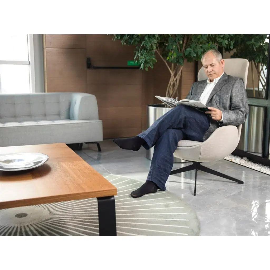 V81912 Varimed Cotton for Men CCL1 Hafif Basınç Diz Üstü Kapalı Burun Normal Boy Varis Çorabı